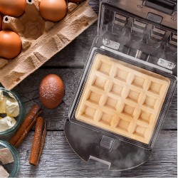 Duronic 2-in-1 Single Waffle Maker and Mini Grill With  Detachable and Interchangeable Plates, 520W -  Non-Stick, Automatic Temperature Control.