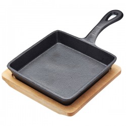 Artesa' Cast Iron Mini Sizzle Pan with Maple Wood Serving Board, Black/Beige, 15cm