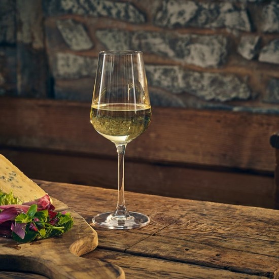 Neville Genware Strix Wine Glass , 250ml /25cl/ 8.8oz Shop quality Neville Genware Strix Wine Glass , 250ml /25cl/ 8.8oz in Kenya from vituzote.com Shop in-store or online and get countrywide delivery!