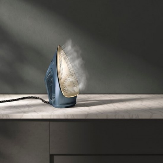 ElectroLux 2500 Watts Renew 800 steam iron- CERAMIC PLATE, E8SI1-82BM Shop quality ElectroLux 2500 Watts Renew 800 steam iron- CERAMIC PLATE in Kenya from vituzote.com Shop in-store or online and get countrywide delivery!