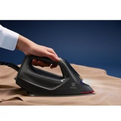 ElectroLux 2400 Watts Renew 800 steam iron station-RESILIUM PLATE  