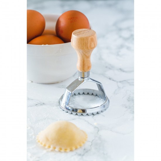 Shop quality World of Flavours Large Round Italian Ravioli Cutter 5.5cm in Kenya from vituzote.com Shop in-store or online and get countrywide delivery!