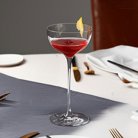 Utopia Diverto Coupetini Glass, 6.75oz (200ml) - sold per piece Utopia Diverto Coupetini Glass, 6.75oz (200ml) - sold per piece