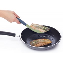 Colourworks Classics Green Long Handled Silicone Slotted Food Turner 28.5 x 8 x 5 cm