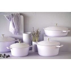 Master Class Cast Aluminium 4 Litre Shallow Casserole Dish with Lid