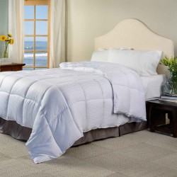 Superior All Season Down Alternative Comforter with 1 cm Stripes, Full/Queen White
