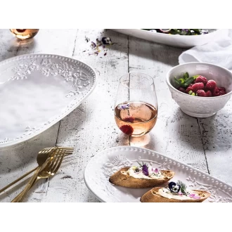 Maxwell and Williams White Basics Mortar and Pestle. 