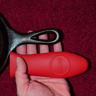 Lodge Silicone Hot Handle Holder, Red - Protects hands from heat up to 230 degrees C