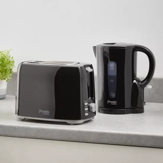 Presto 2 Slice Toaster with Defrost / Reheat and Cancel buttons + Removable crumb tray, PT20055BLK Shop quality Presto 2 Slice Toaster with Defrost / Reheat and Cancel buttons + Removable crumb tray in Kenya from vituzote.com Shop in-store or online and get countrywide delivery!