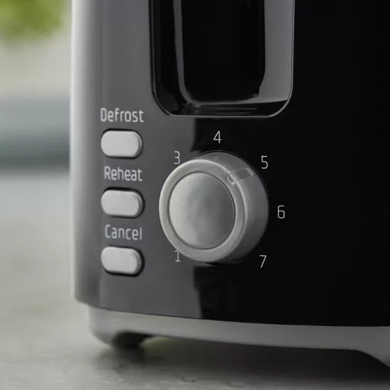 Presto 2 Slice Toaster with Defrost / Reheat and Cancel buttons + Removable crumb tray, PT20055BLK Shop quality Presto 2 Slice Toaster with Defrost / Reheat and Cancel buttons + Removable crumb tray in Kenya from vituzote.com Shop in-store or online and get countrywide delivery!