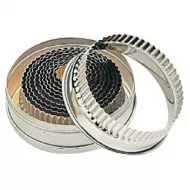 Kitchen Craft Set Of 11 Assorted Fluted Pastry Cutters In Storage Tin