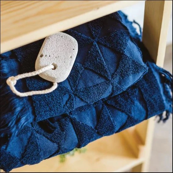 Ariika Granada Singles Bundle Towel, Navy Blue ( 100 Giza Egyptian Cotton), 6222019559223 Shop quality Ariika Granada Singles Bundle Towel, Navy Blue ( 100 Giza Egyptian Cotton) in Kenya from vituzote.com Shop in-store or online and get countrywide delivery!