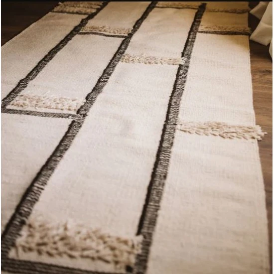Ariika Alba New Zealand Wool Rug (70 X 50 CM), 6222019553184 Shop quality Ariika Alba New Zealand Wool Rug (70 X 50 CM) in Kenya from vituzote.com Shop in-store or online and get countrywide delivery!