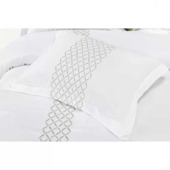 Superior Hannah Wrinkle-Resistant Embroidered Duvet Cover and Pillow Sham Set, Queen Size, White/Grey, 855031070559 Shop quality Superior Hannah Wrinkle-Resistant Embroidered Duvet Cover and Pillow Sham Set, Queen Size, White/Grey in Kenya from vituzote.com Shop in-store or online and get countrywide delivery!