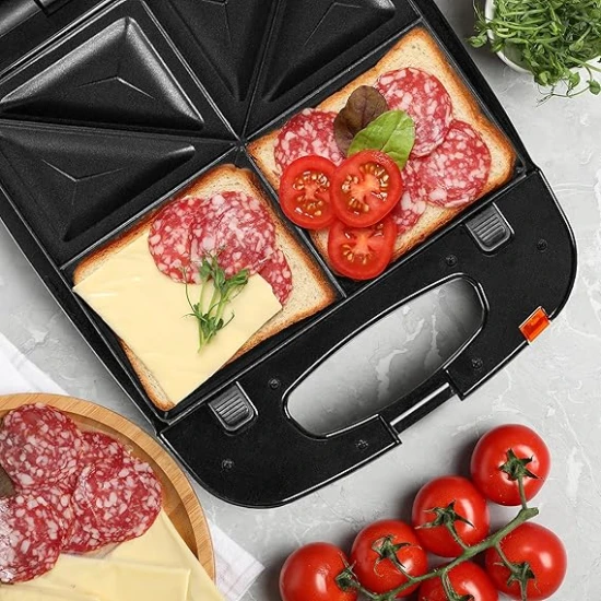Duronic 3 in 1 Snack Maker Electric Sandwich and Toastie Makers 1200W Waffle Iron Panini Press with Interchangeable Cooking Grill Plates