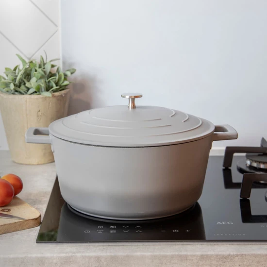 Shop quality Master Class Large Casserole Dish with Lid, Lightweight Cast Aluminium, Induction Hob and Oven Safe, Ombre Grey, 5 Litre/28 cm in Kenya from vituzote.com Shop in-store or online and get countrywide delivery!