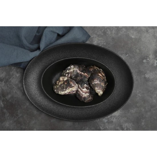 Maxwell & Williams Caviar 20cm Oval Bowl, AX0207 Shop quality Maxwell & Williams Caviar 20cm Oval Bowl in Kenya from vituzote.com Shop in-store or online and get countrywide delivery!