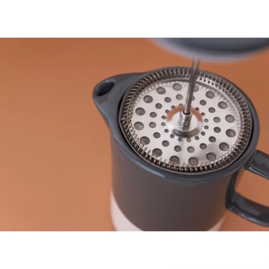 La Cafetière Barcelona Cool Grey Ceramic Coffee Maker, 6-Cup, 850ml, LCBAR6CPGRY Shop quality La Cafetière Barcelona Cool Grey Ceramic Coffee Maker, 6-Cup, 850ml in Kenya from vituzote.com Shop in-store or online and get countrywide delivery!