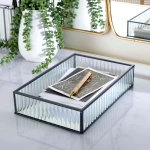 Candlelight 26 CM Small Striped Glass Tray With Mirrored Base