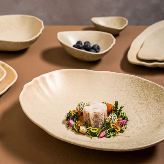 Neville Genware Sahara Tone Oval Plate  20 x 17.5cm (L x W)