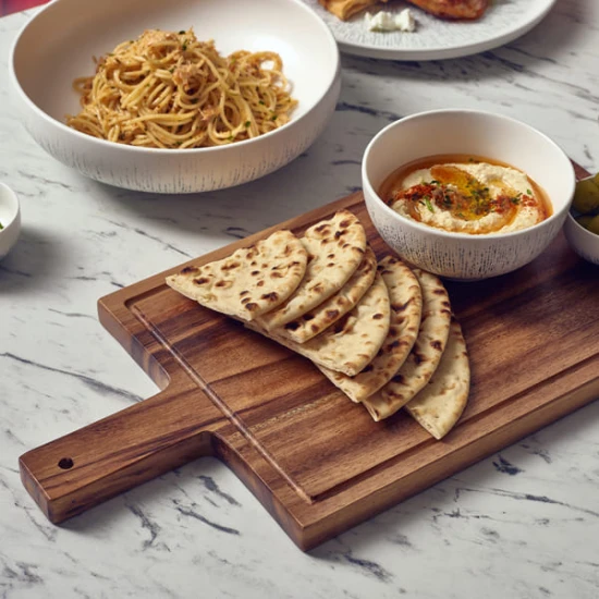  GenWare Acacia Wood Handled Serving Board 44 x 22cm 44 x 22 x 2cm (L x W x H)