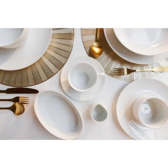 Mikasa Chalk Porcelain Oval Pie Dish, 18cm, White, MKCHPIEDISH Shop quality Mikasa Chalk Porcelain Oval Pie Dish, 18cm, White in Kenya from vituzote.com Shop in-store or online and get countrywide delivery!