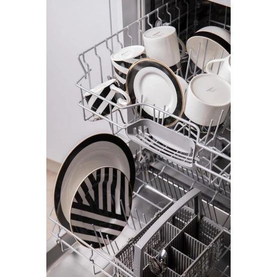 Shop quality Mikasa Luxe Deco 4-Piece Fine China Mug Set, 380ml, Gift Boxed in Kenya from vituzote.com Shop in-store or online and get countrywide delivery!