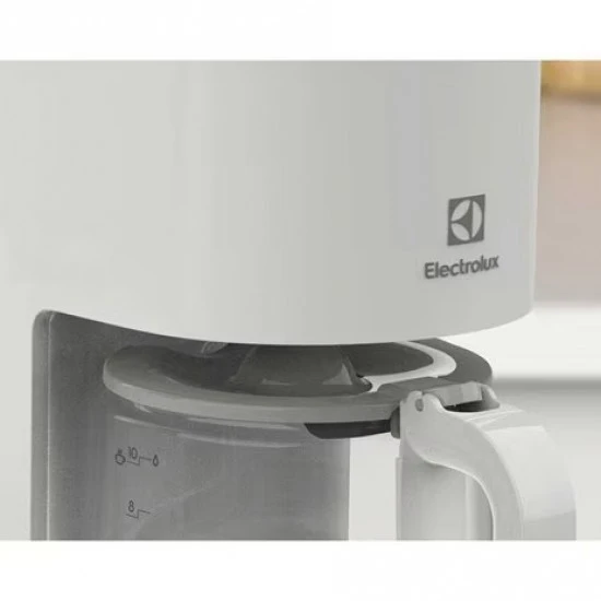 ElectroLux UltimateTaste 300 drip coffee maker, 1.25 Litres, E2CM1-200W Shop quality ElectroLux UltimateTaste 300 drip coffee maker, 1.25 Litres in Kenya from vituzote.com Shop in-store or online and get countrywide delivery!