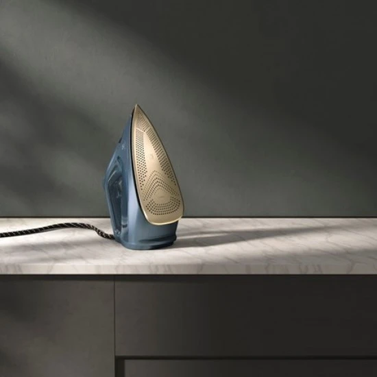 ElectroLux 2500 Watts Renew 800 steam iron- CERAMIC PLATE, E8SI1-82BM Shop quality ElectroLux 2500 Watts Renew 800 steam iron- CERAMIC PLATE in Kenya from vituzote.com Shop in-store or online and get countrywide delivery!