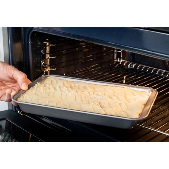 Shop quality KitchenCraft Non-Stick Baking Pan, 31.5cm x 20cm in Kenya from vituzote.com Shop in-store or online and get countrywide delivery!