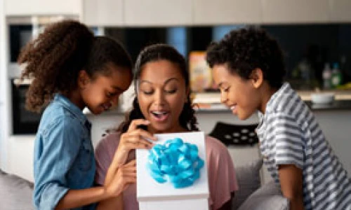 Mother’s Day Gifts for Her in Kenya 2026 — Thoughtful, Elegant & Practical Ideas