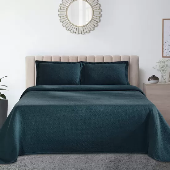 Superior 100 Cotton Basketweave 3-Piece Bedspread with Pillow Shams, Queen, Deep Sea, 190052063730 Shop quality Superior 100 Cotton Basketweave 3-Piece Bedspread with Pillow Shams, Queen, Deep Sea in Kenya from vituzote.com Shop in-store or online and get countrywide delivery!