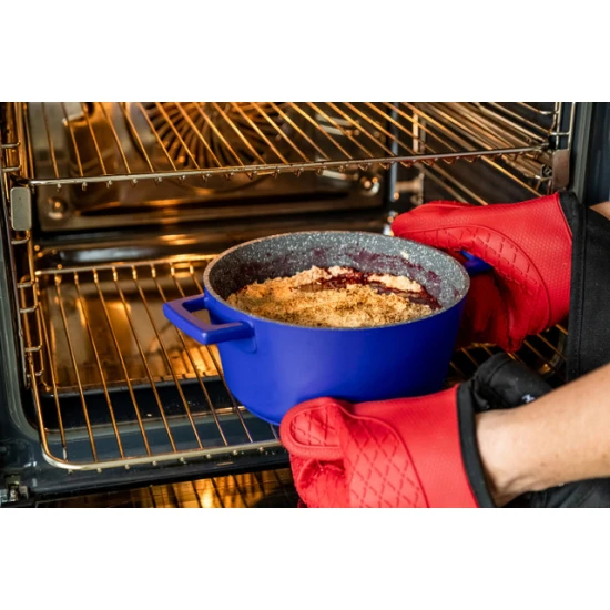 Master Class Electric Blue Cast Aluminium Casserole Dish, 2.5L