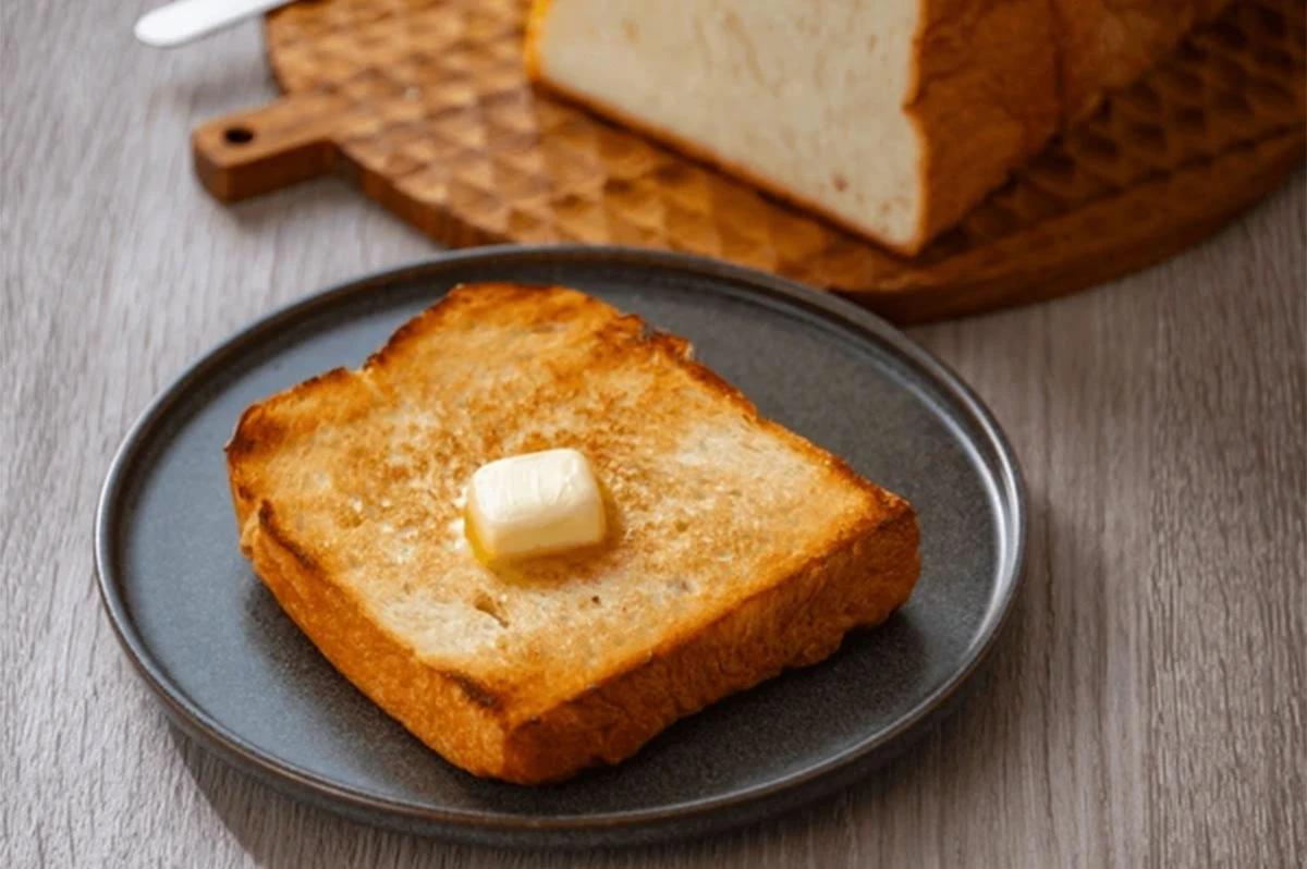 Modern kitchen toaster appliances in Kenya