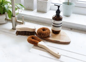 Kitchen cleaning brushes and scourers in Kenya — KitchenCraft and MasterClass range at Vituzote
