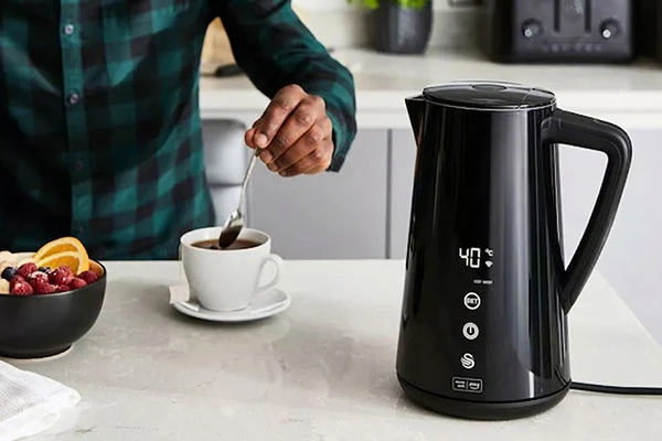 Swan Alexa smart kettle and Swan TownHouse jug kettle available in Kenya